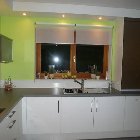 Villa Soiron, 4 Doubles Avec Piscine Et Billard *